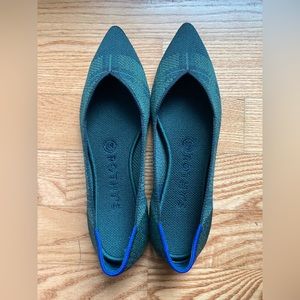 Rothy’s racer green check, size 7.5